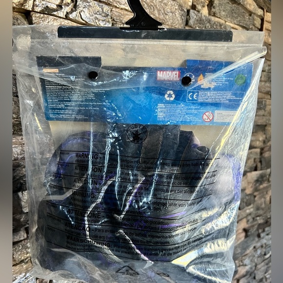 Marvel Black Panther Kids Costume - Black and Blue - Picture 8 of 12